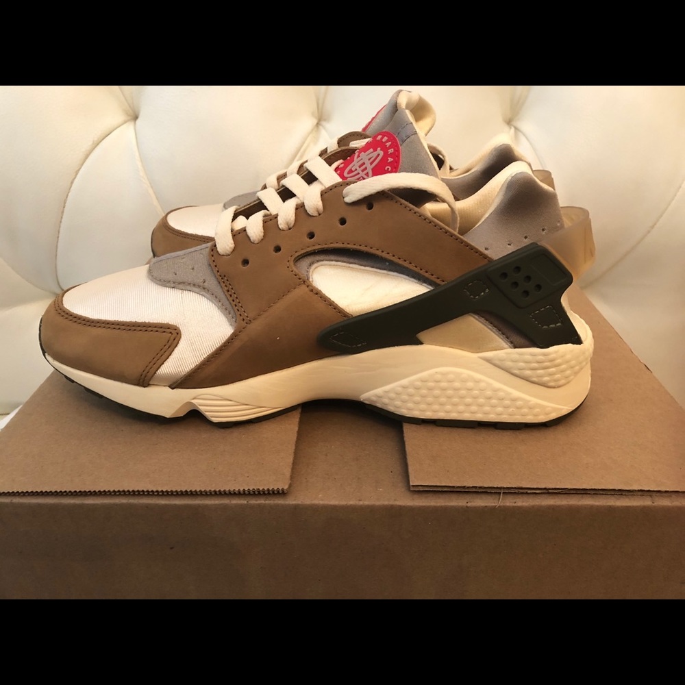 Nike/Stussy Air Huarache LE